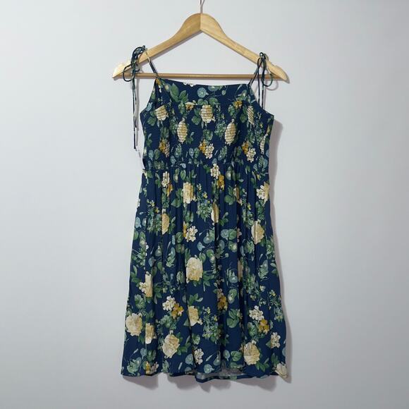 Old navy Fit & Flare Tie-Strap Mini Dress Women’s size medium NWT - Picture 2 of 7